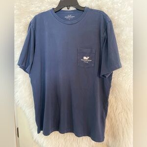 Vineyard Vines “Pittsburgh” Men’s Short Sleeve Navy Blue Pocket T-Shirt. Large
